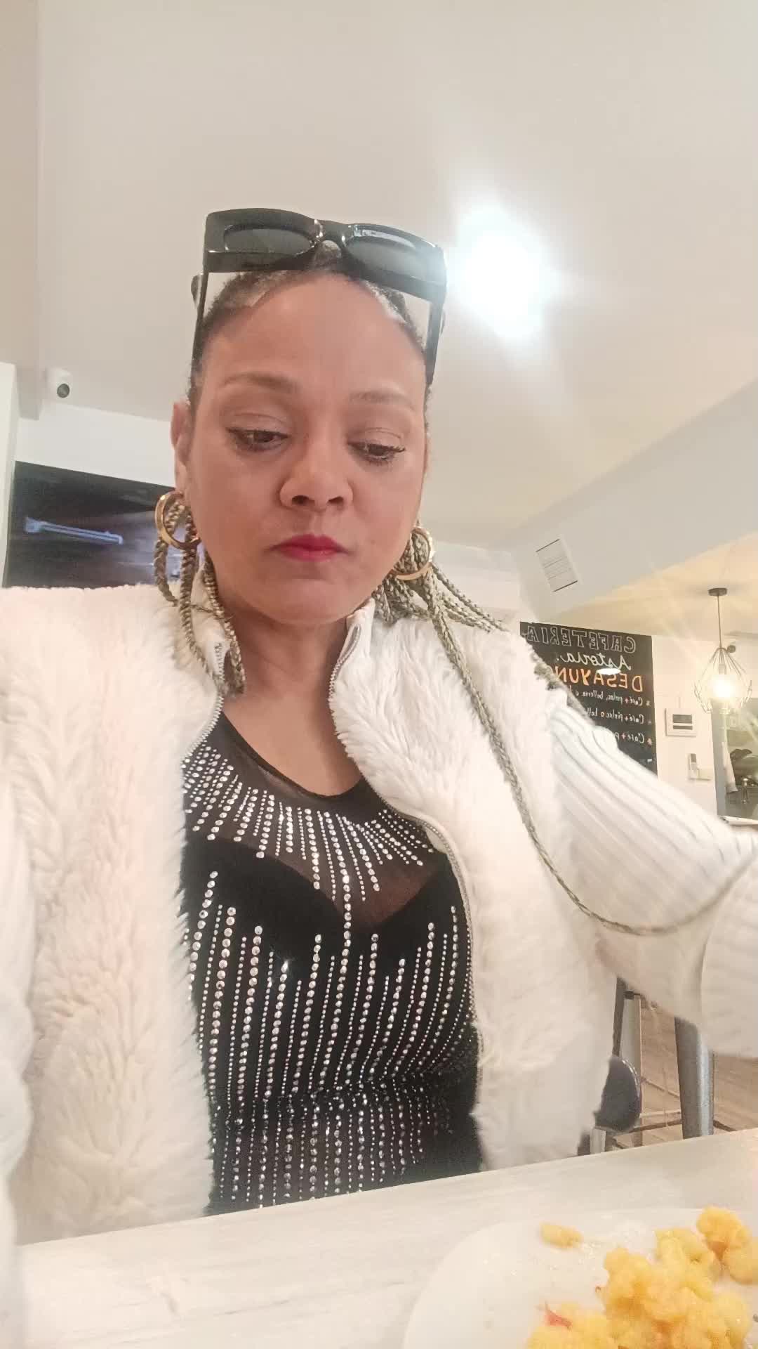 @Miloka
