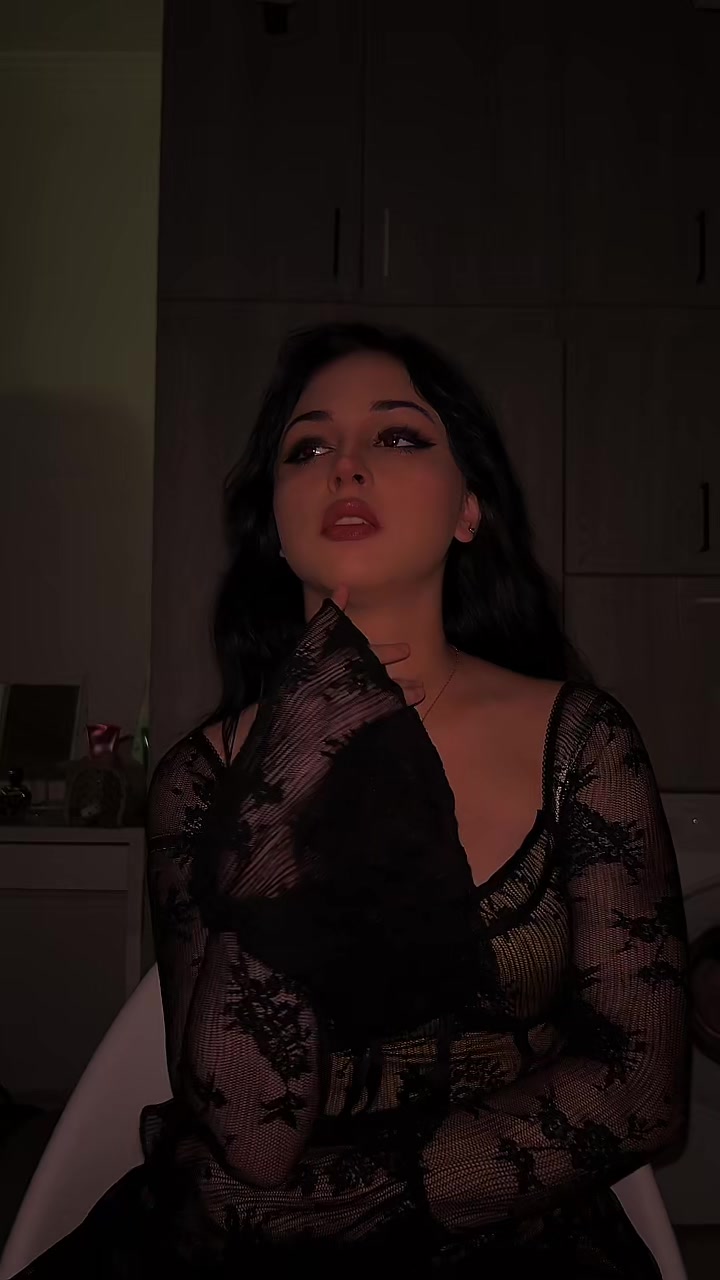 @_justt.vivien_