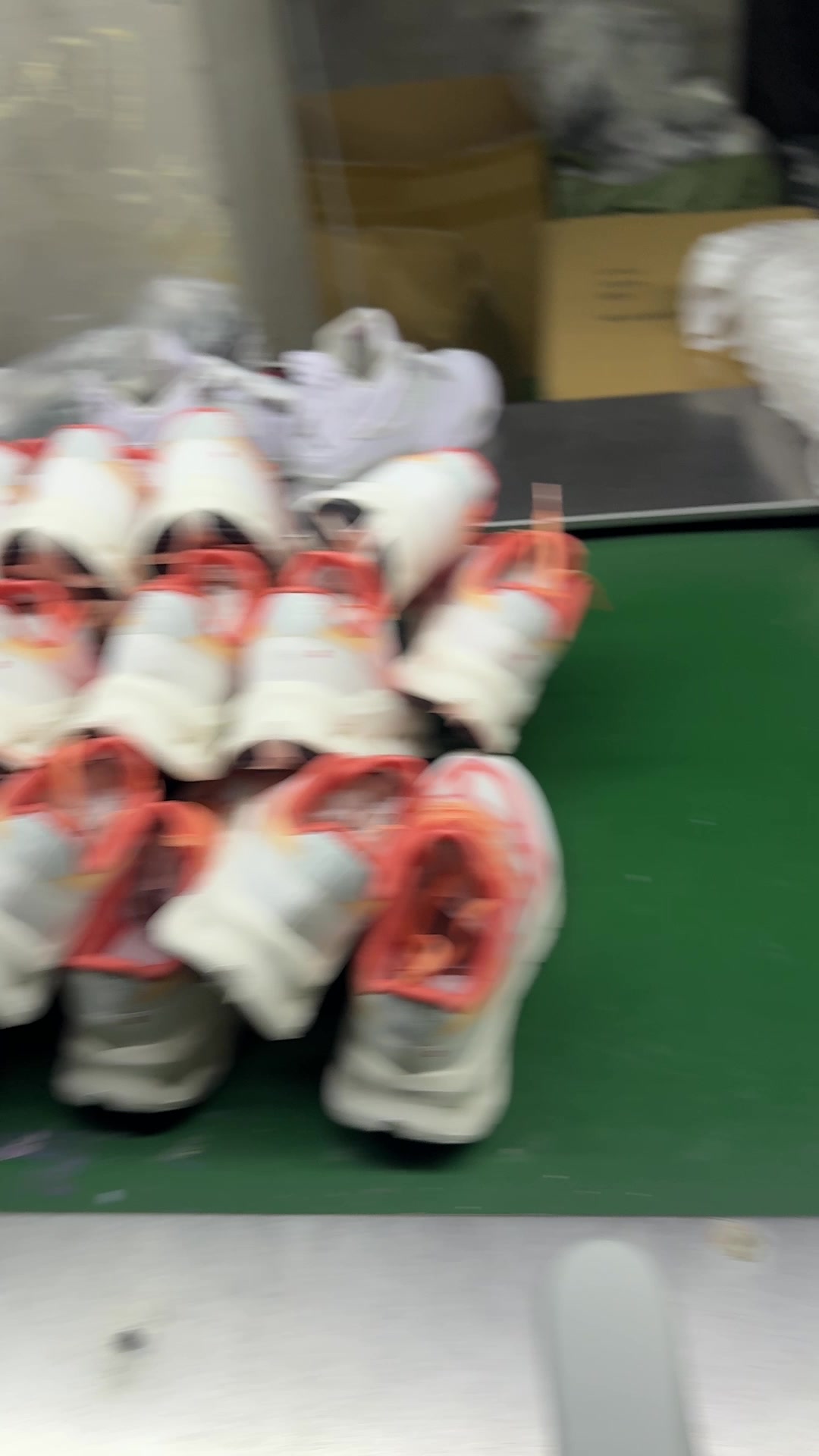 @Wholesale sneakers001