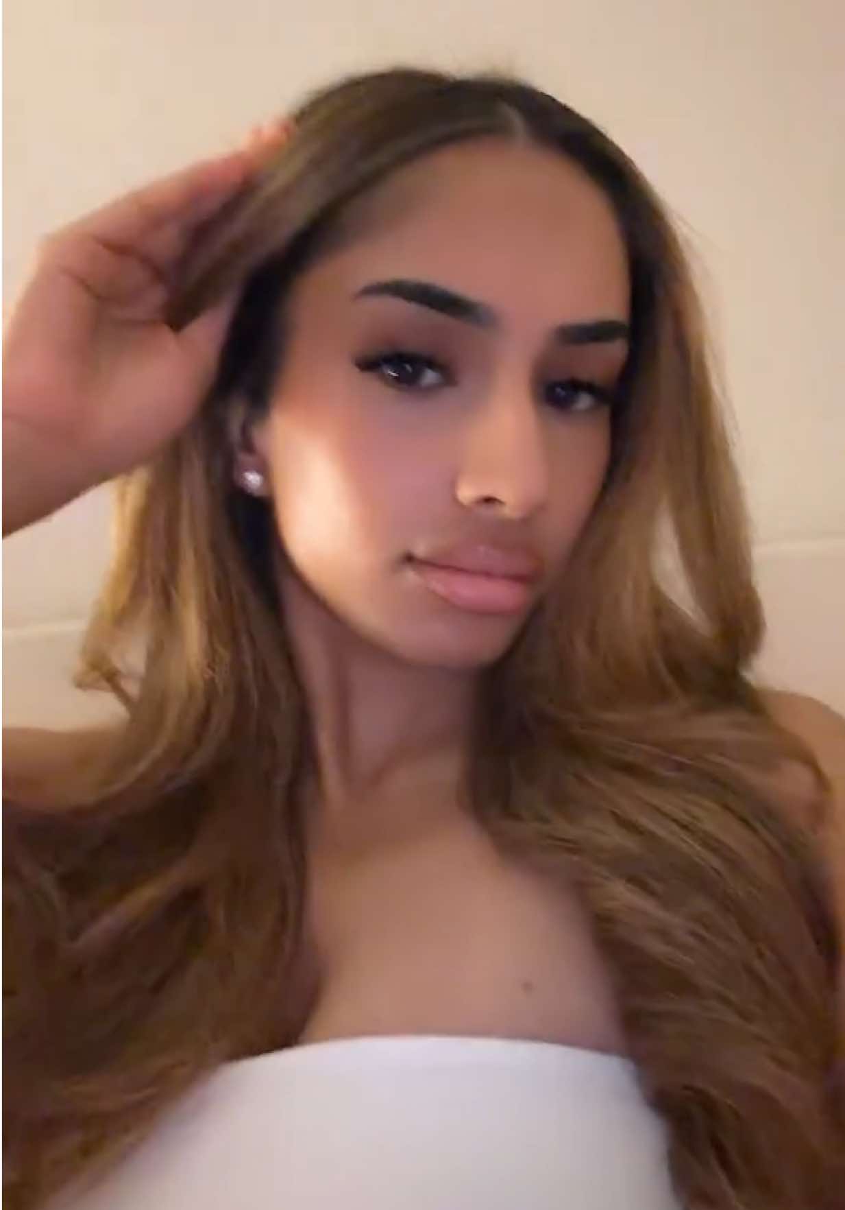 @Simran♡