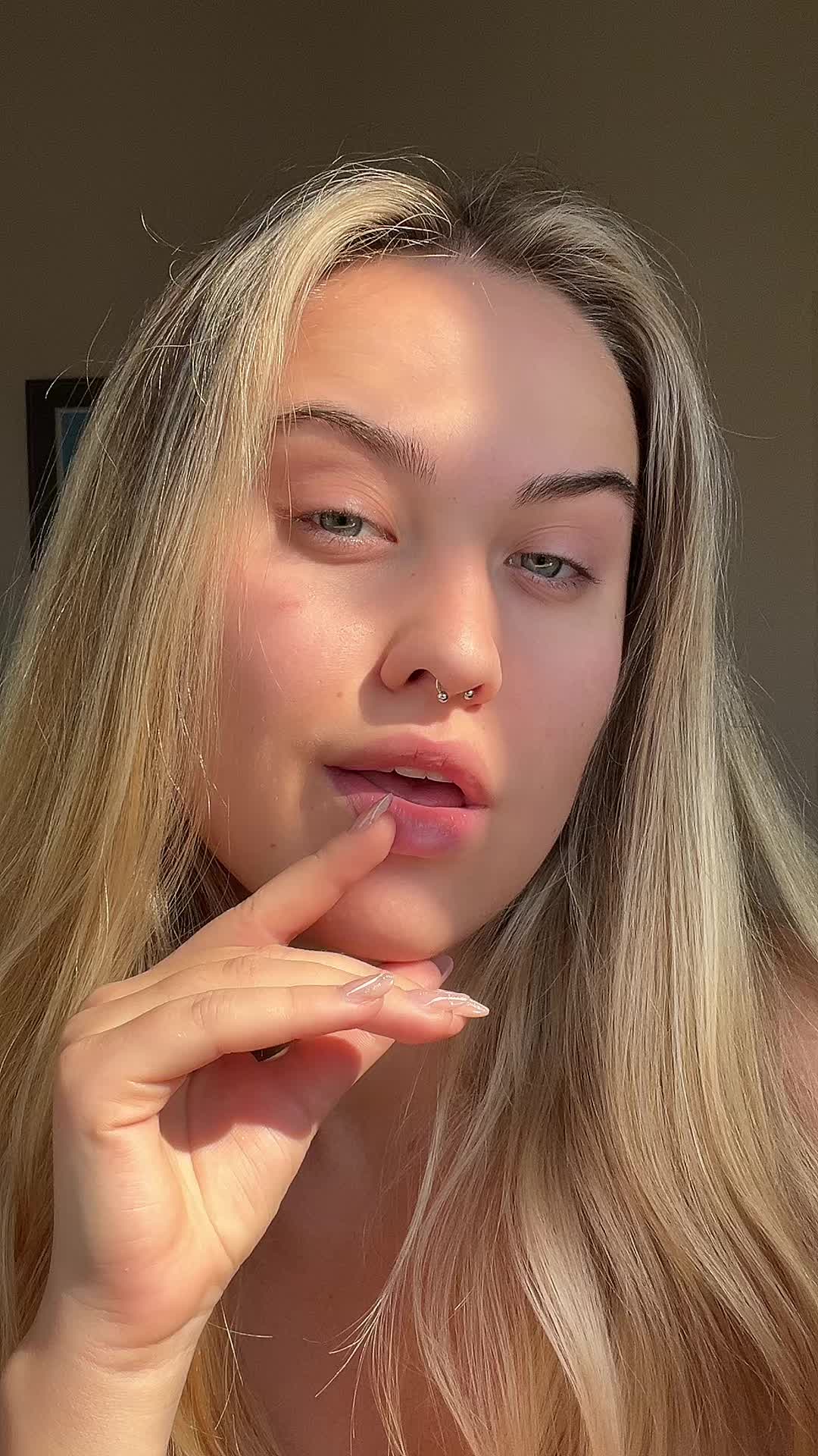 @Viuu