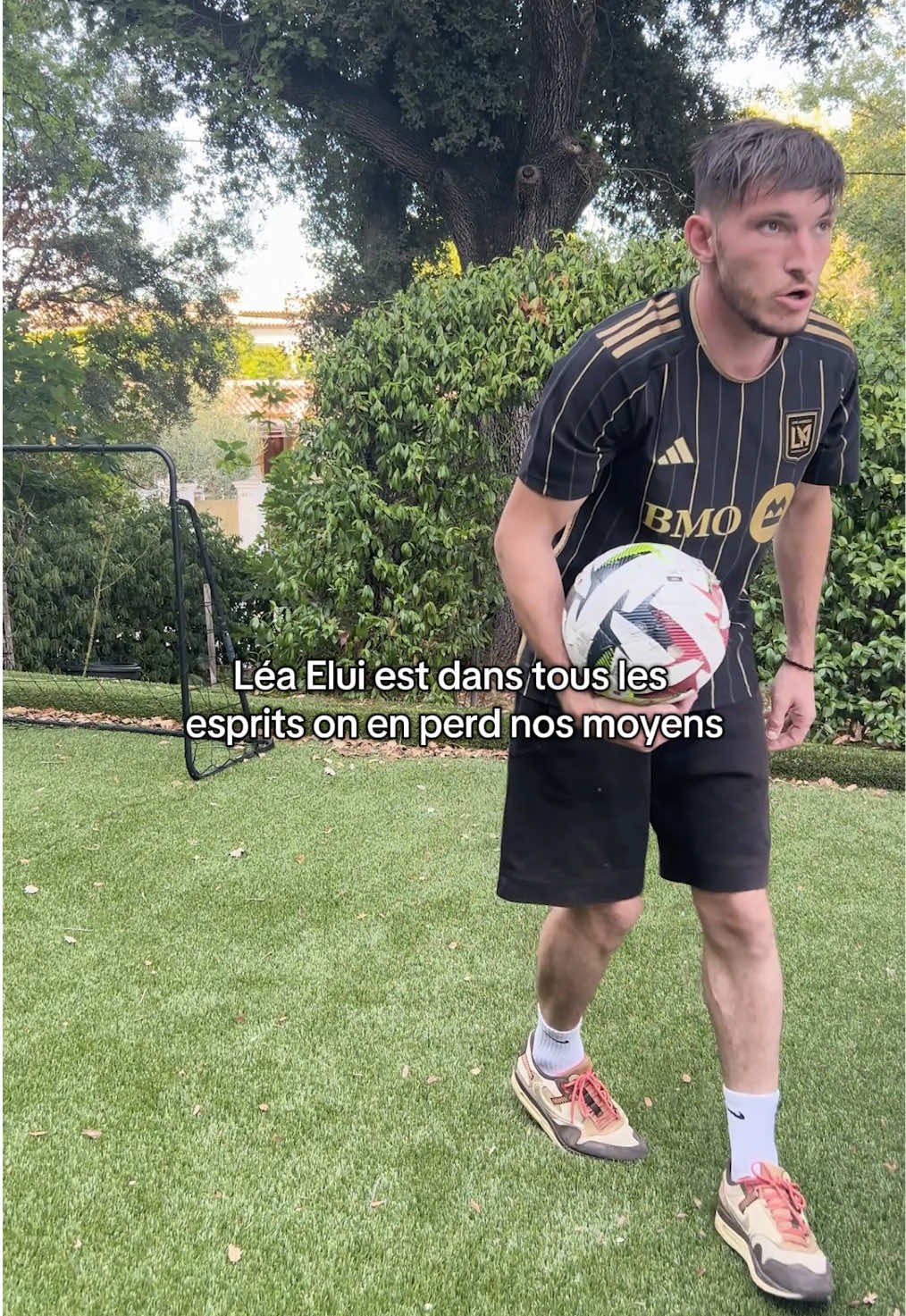 @MelvynFootix®