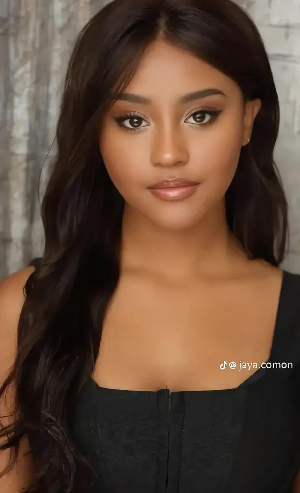 @J&aacute;n Gina
