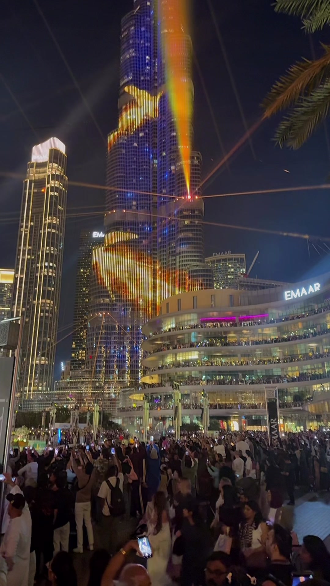 @Duba&iuml;