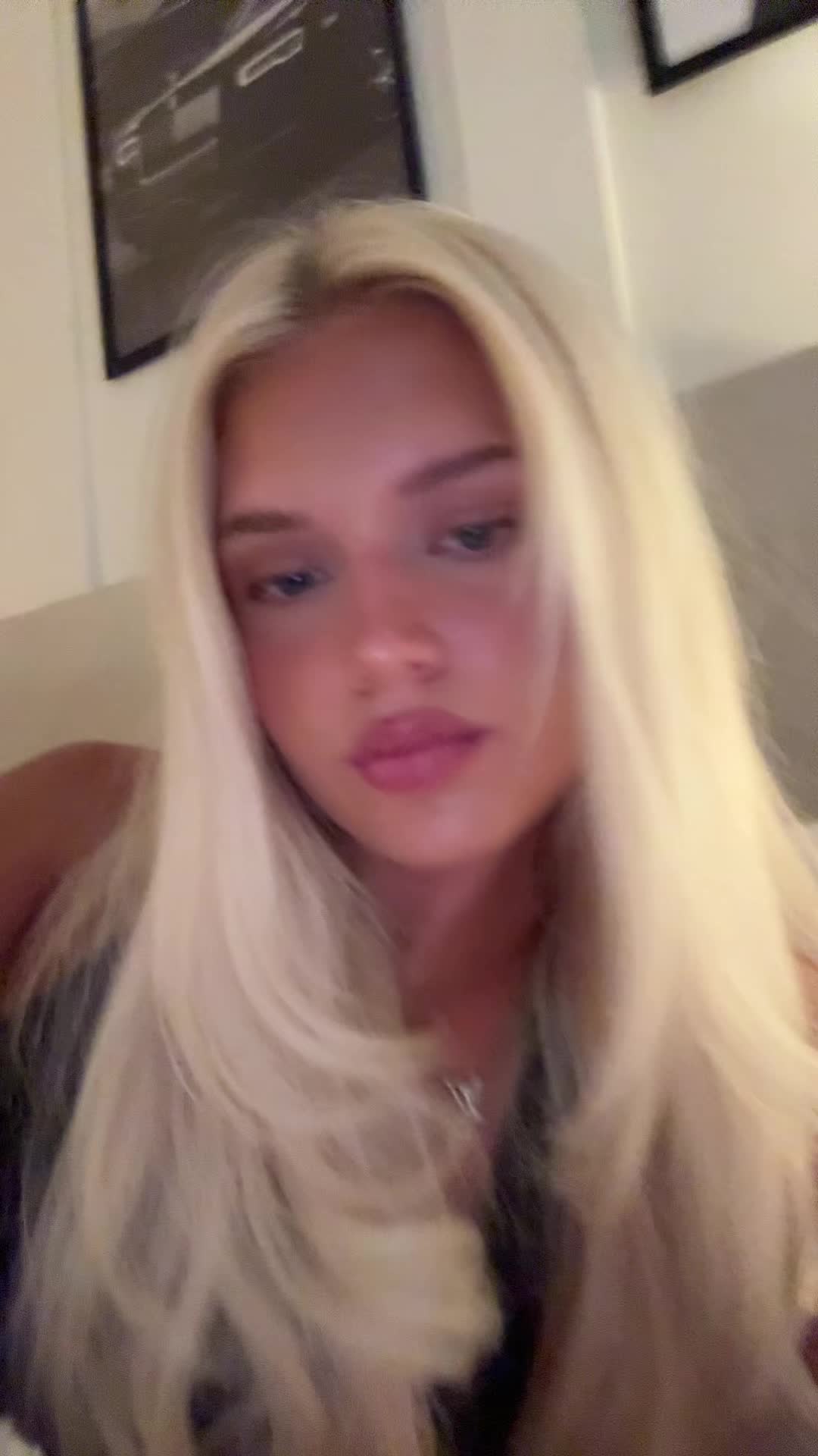 @Sophia