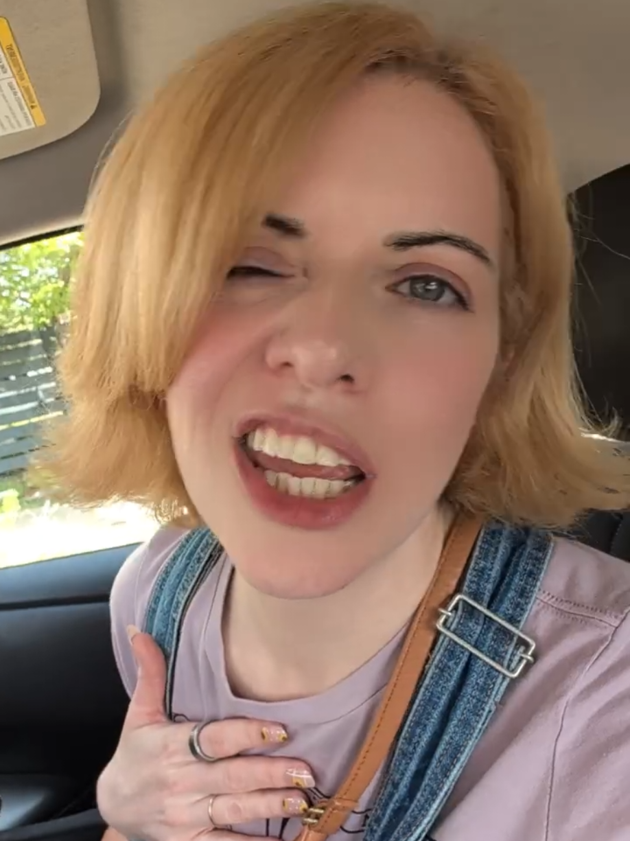 @OkayDesirae