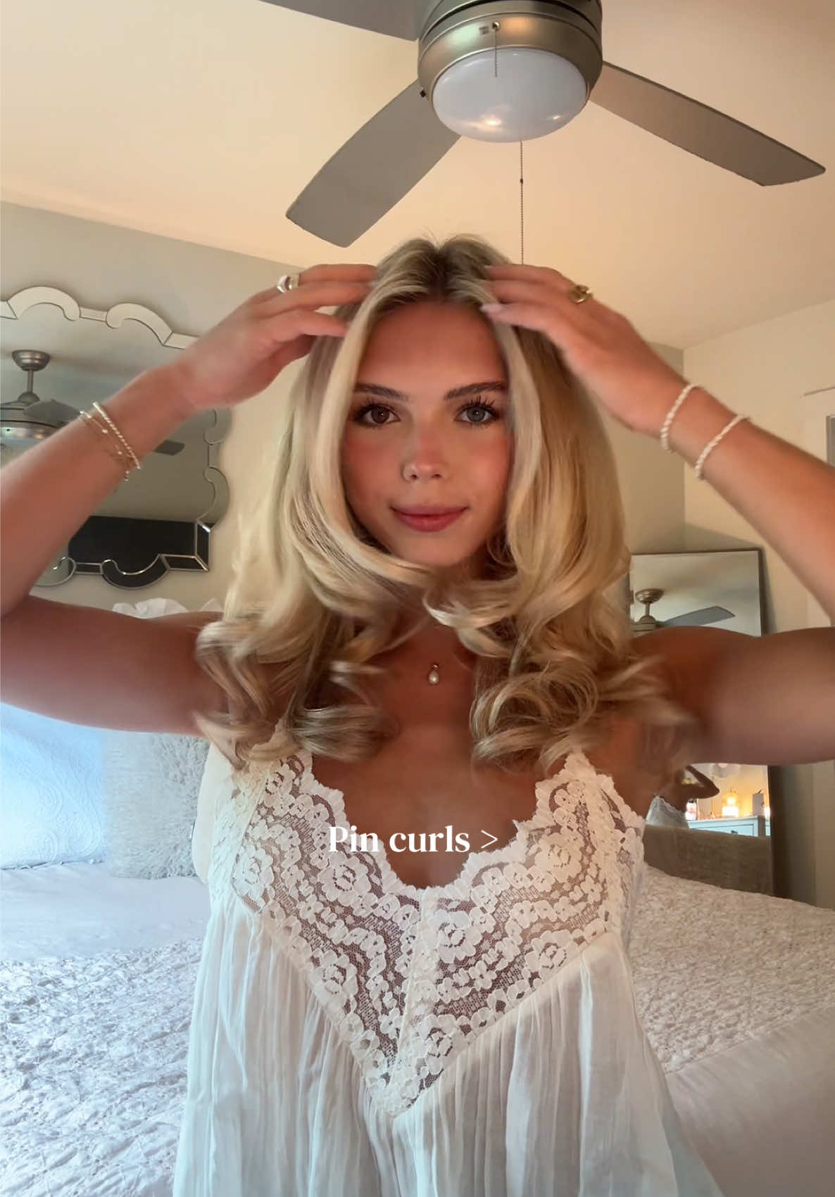 @caroline