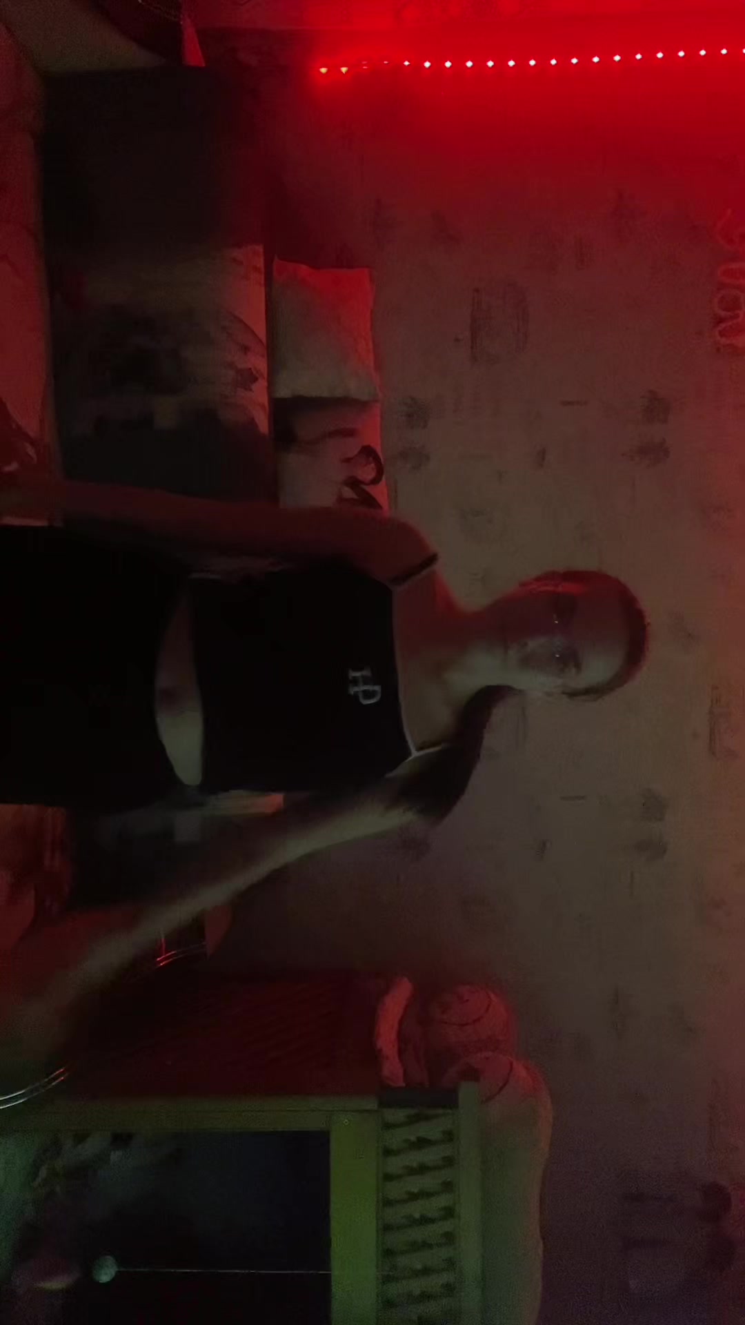 @yana𝜗𝜚