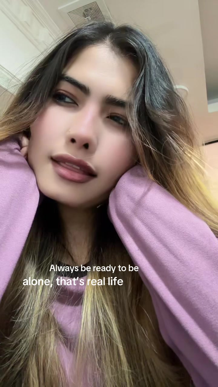 @Nina Furic🕊️