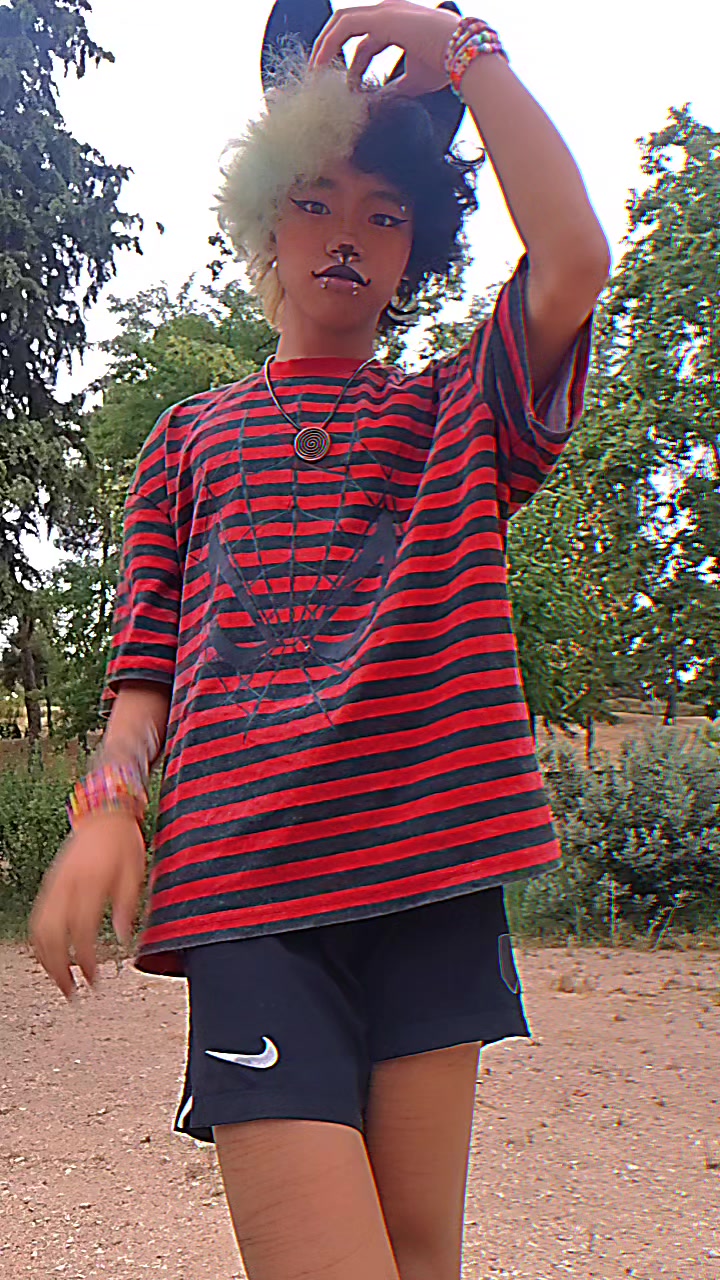@🍄🐸🔴°~R0ME~°✨🧩👤