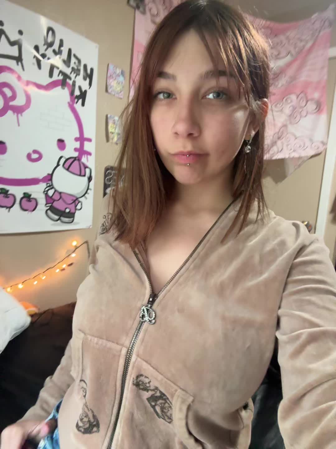 @s1s.3y