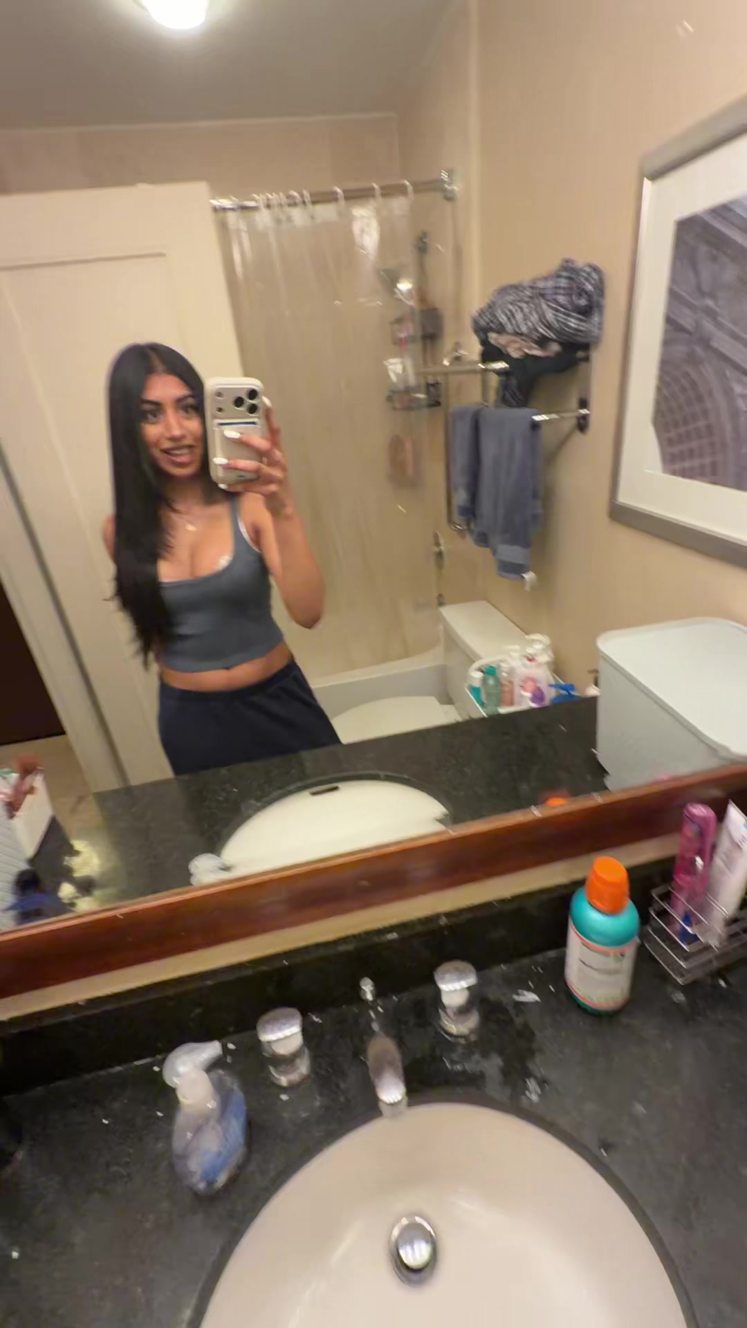 @shhh19324