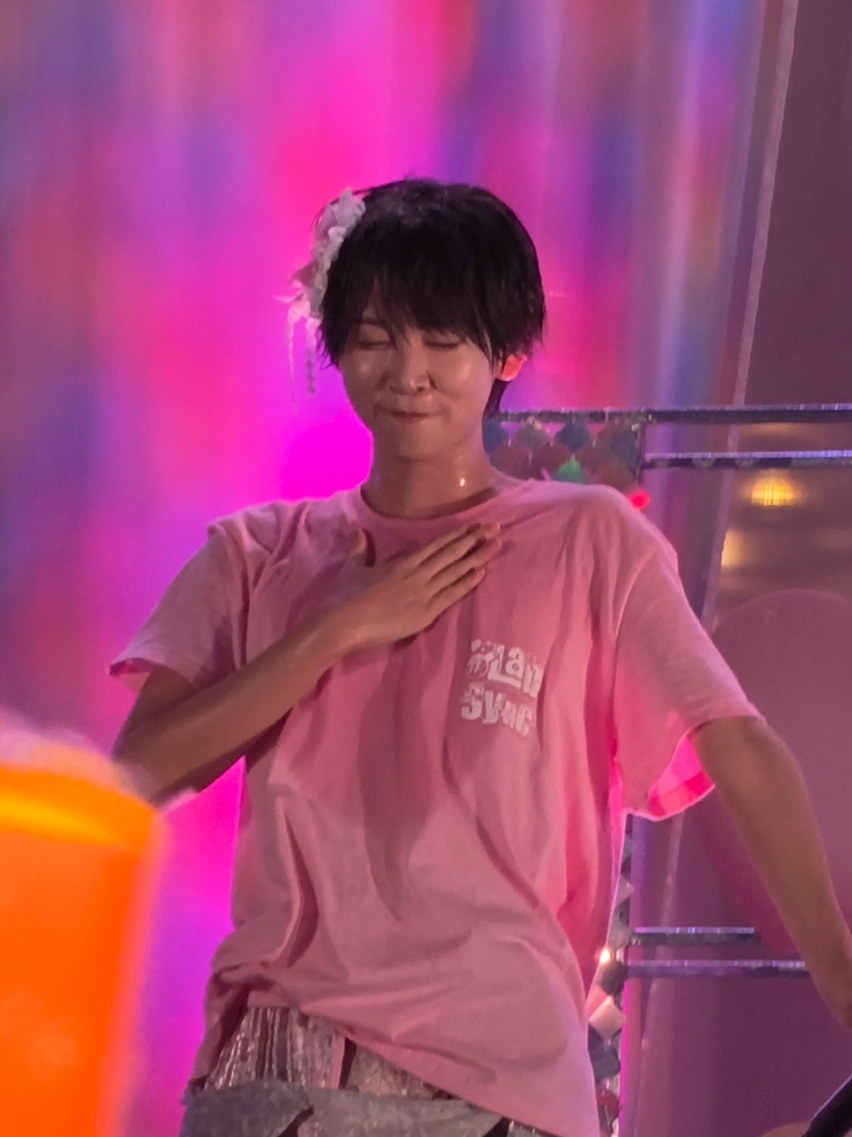 @ひとみ