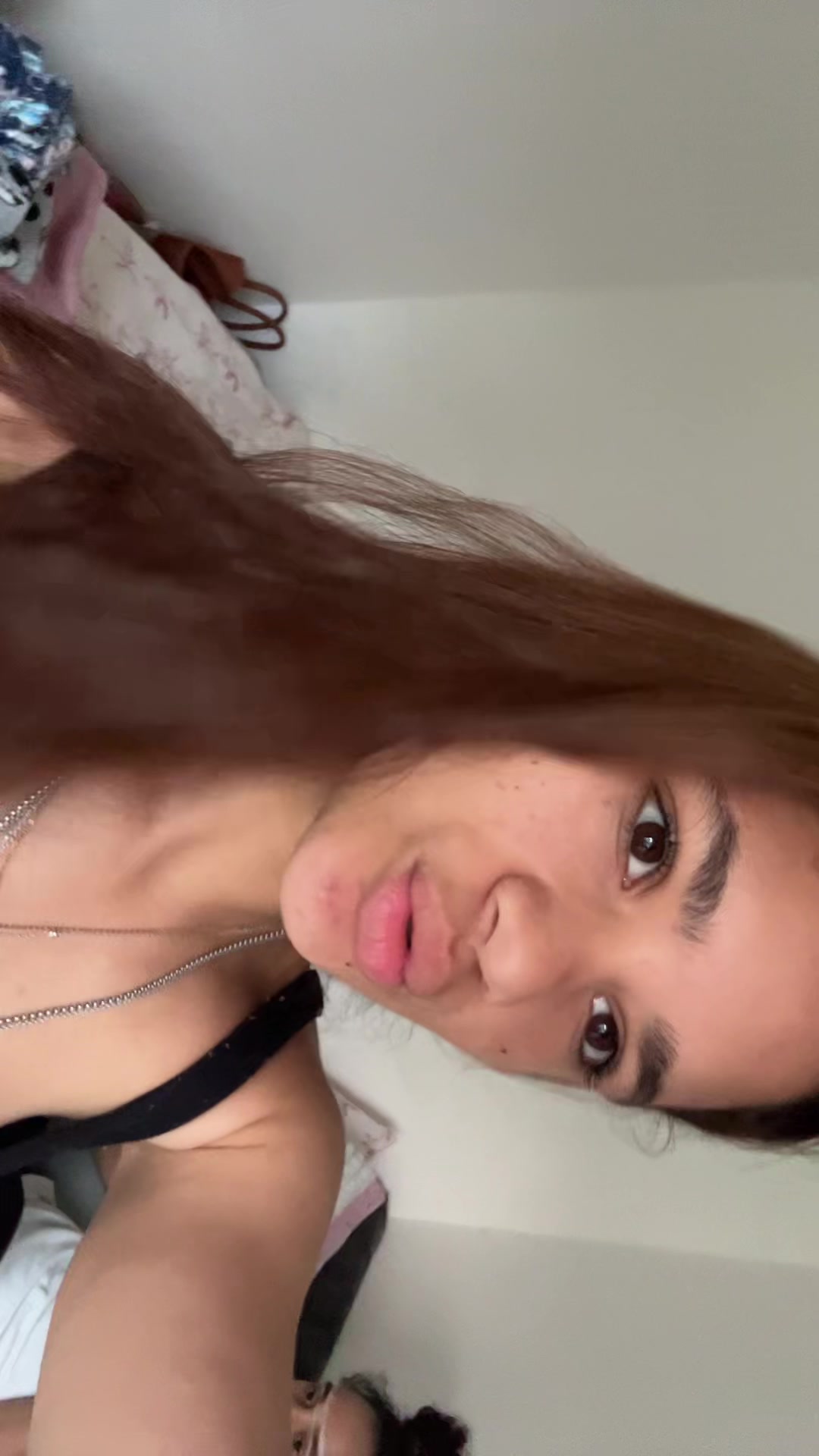 @Kiki