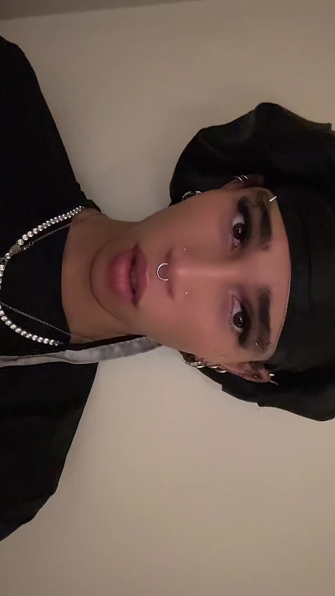 @𝐤𝐢𝐭𝐭𝐲𝐜𝐨𝐥𝐞 🐾
