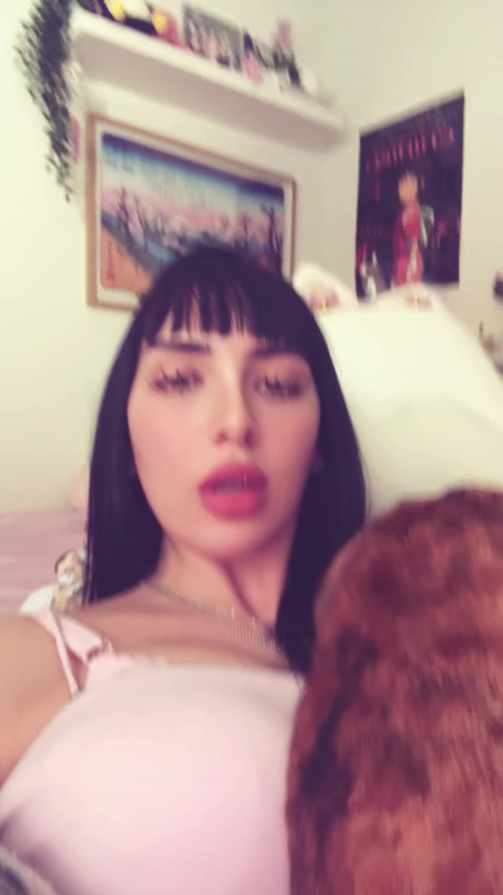 @Lina ☆✲゚。(((´♡‿♡`+)))。゚✲☆