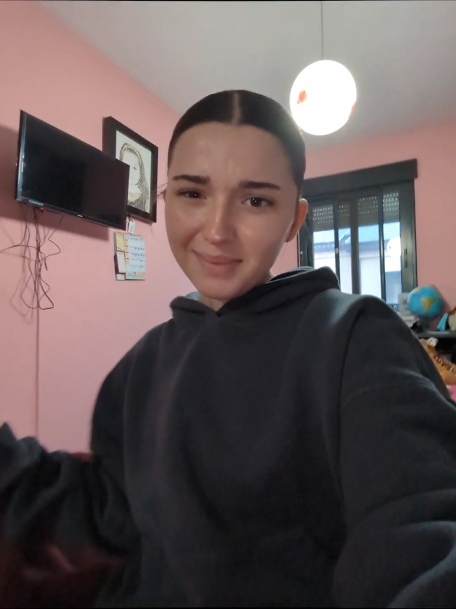 @Gelaii