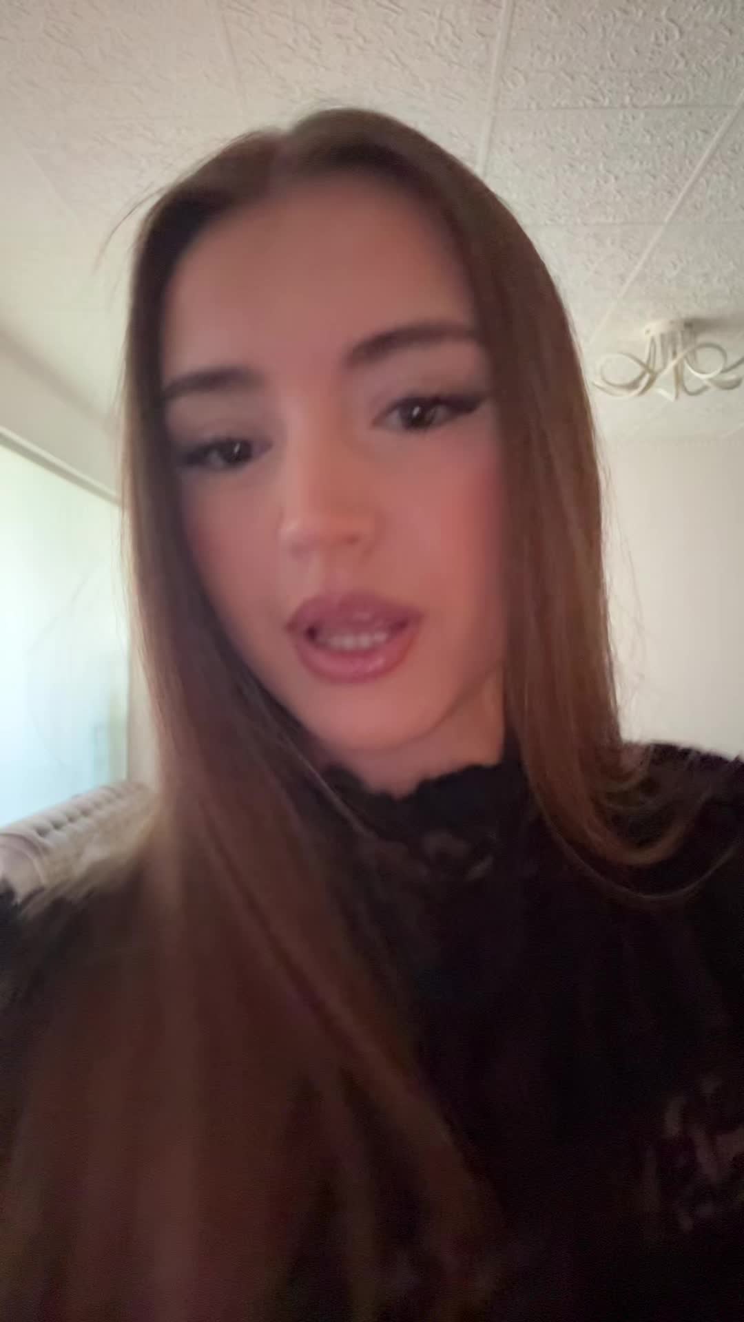 @⠀