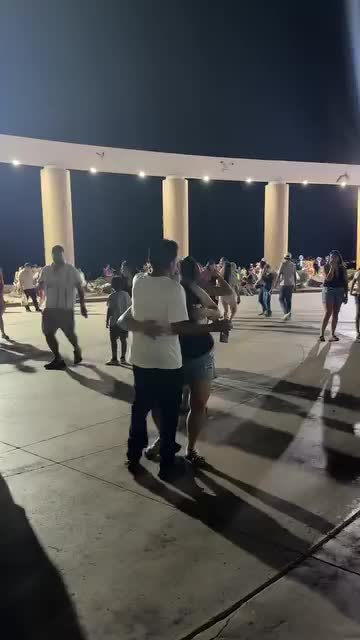 @ᏝᎥᏕᏗ ᎷᏗᏒᎥᏋ