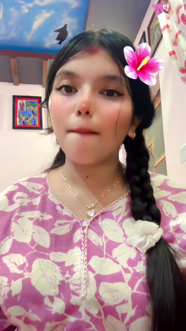 @SarishaBhari 🌷🌷