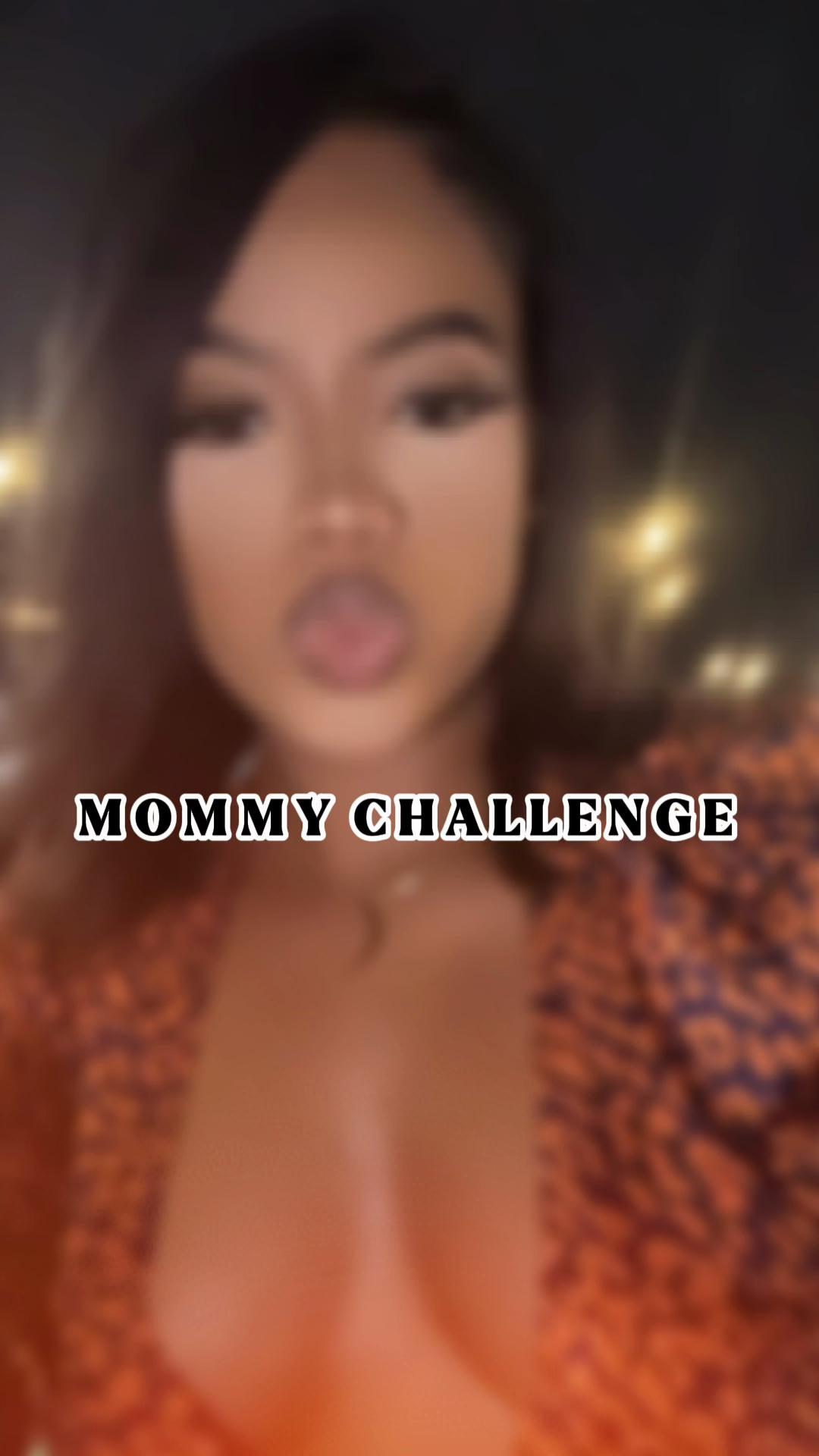 @Gorg3_
