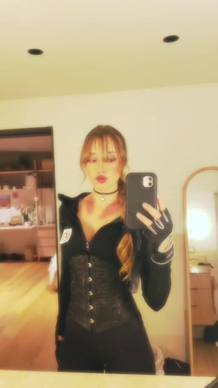 @Ema K.