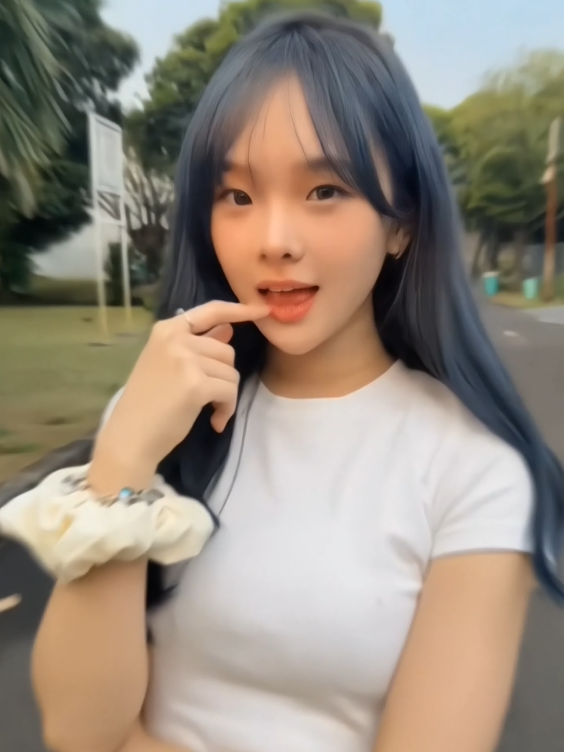 @𝖣𝖤𝖭𝖨𝖨