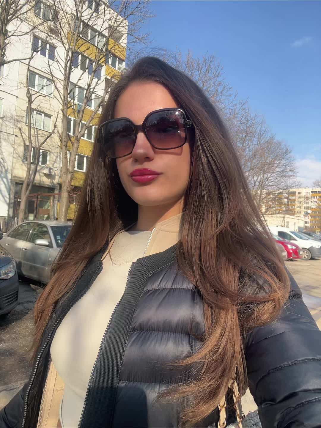 @Кристън