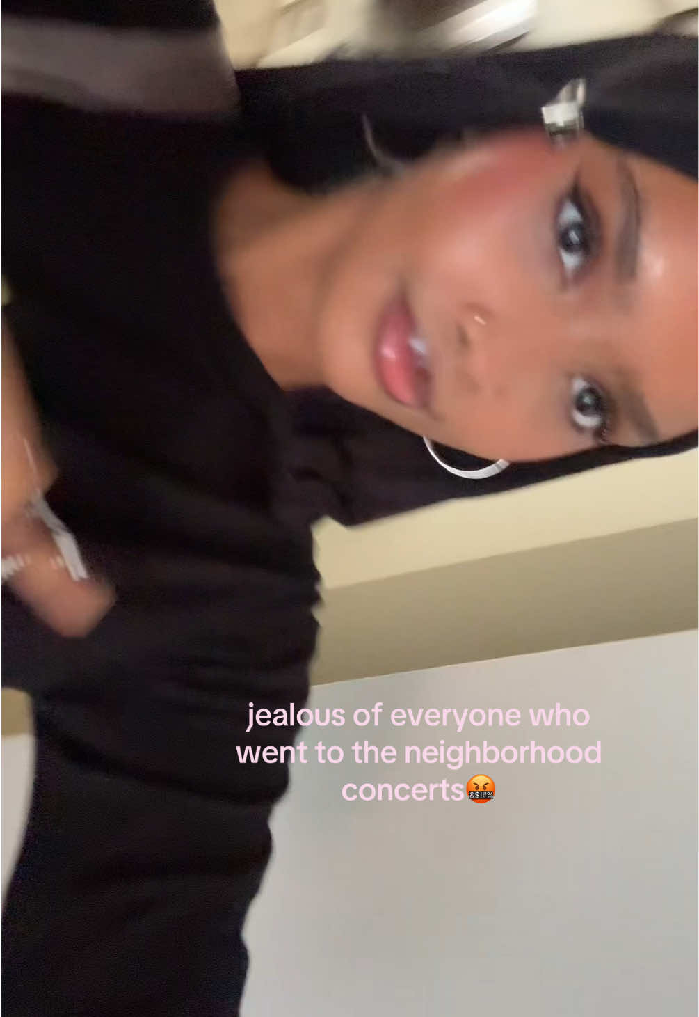 @🦢