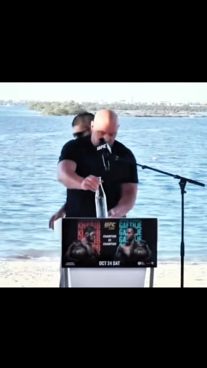 @🥊