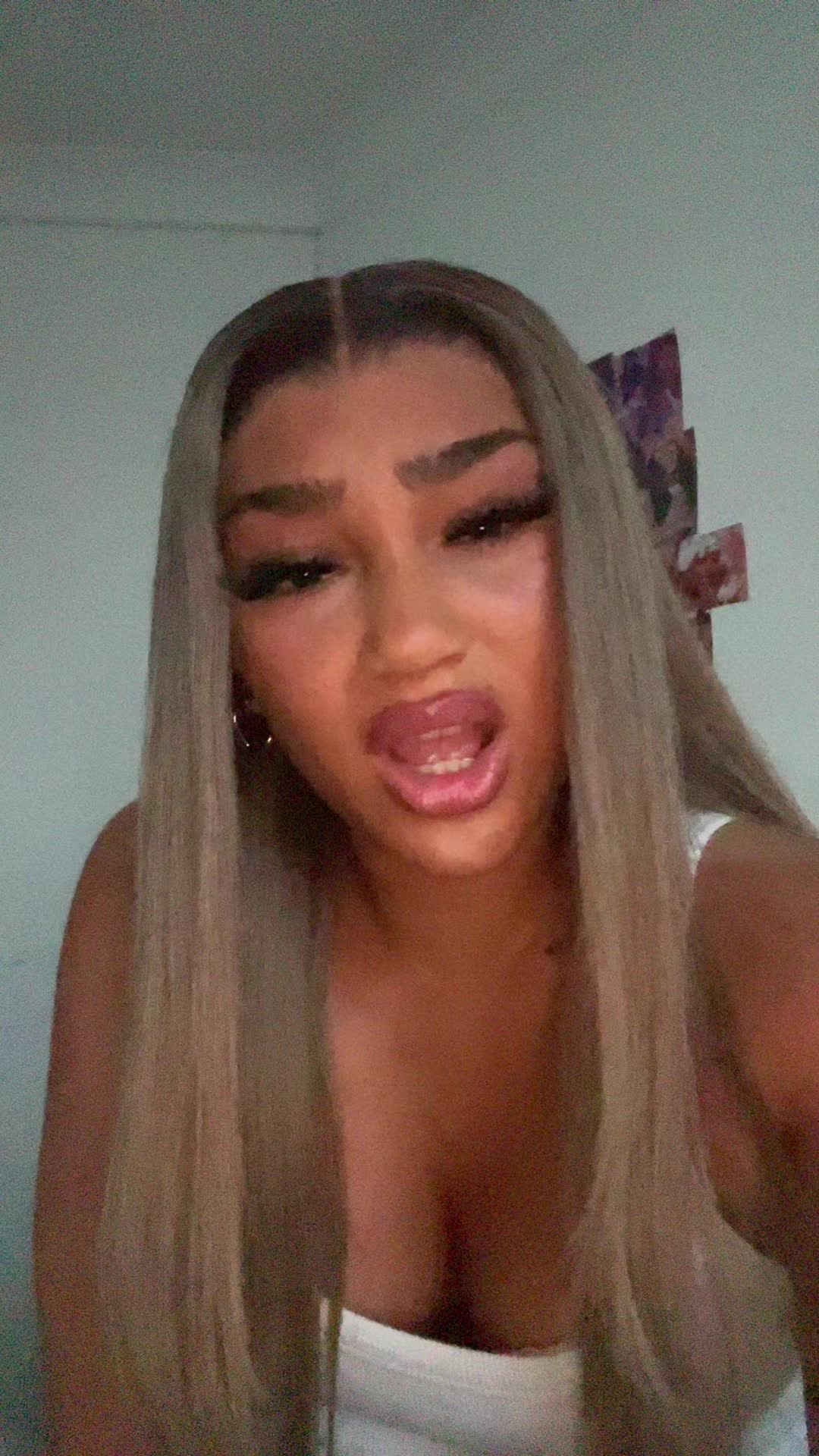 @sofirebz