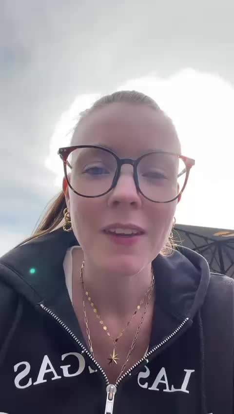 @_annaistdaa