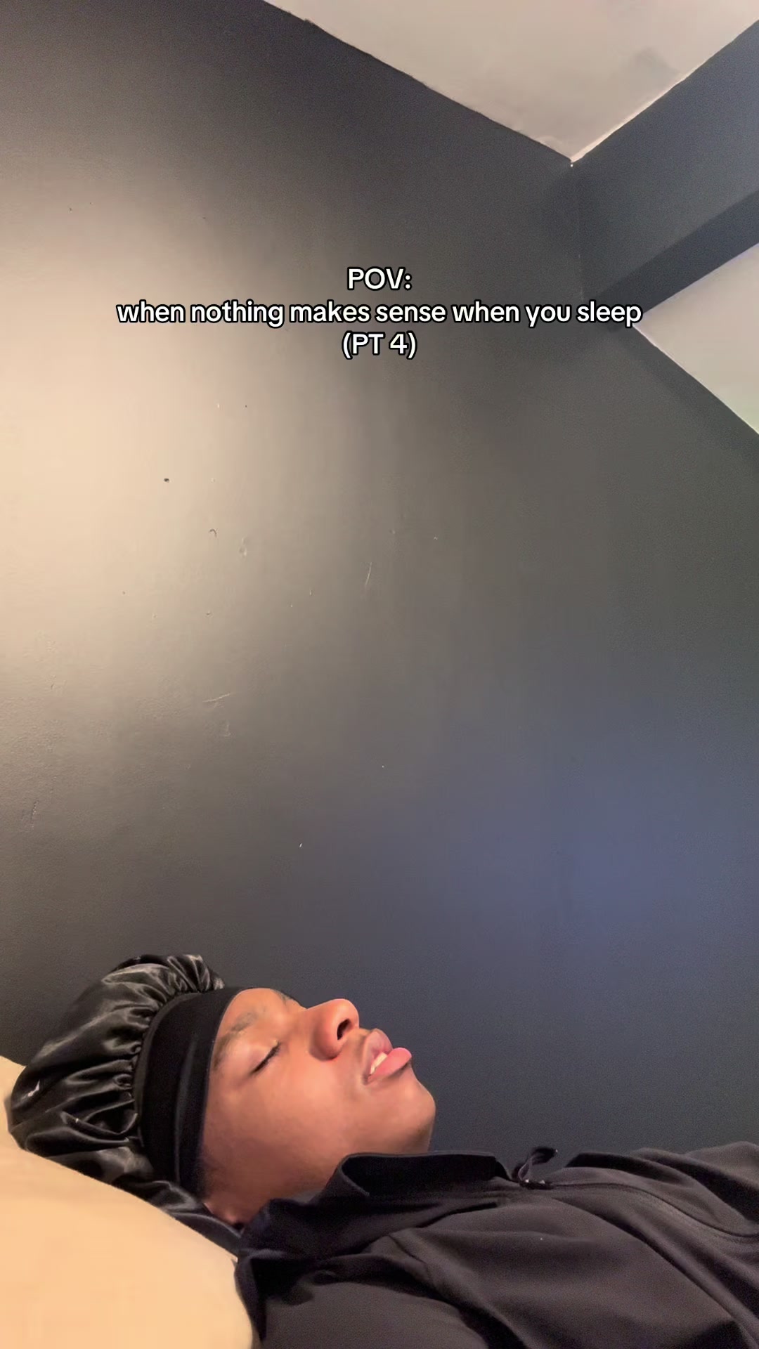 @⃟