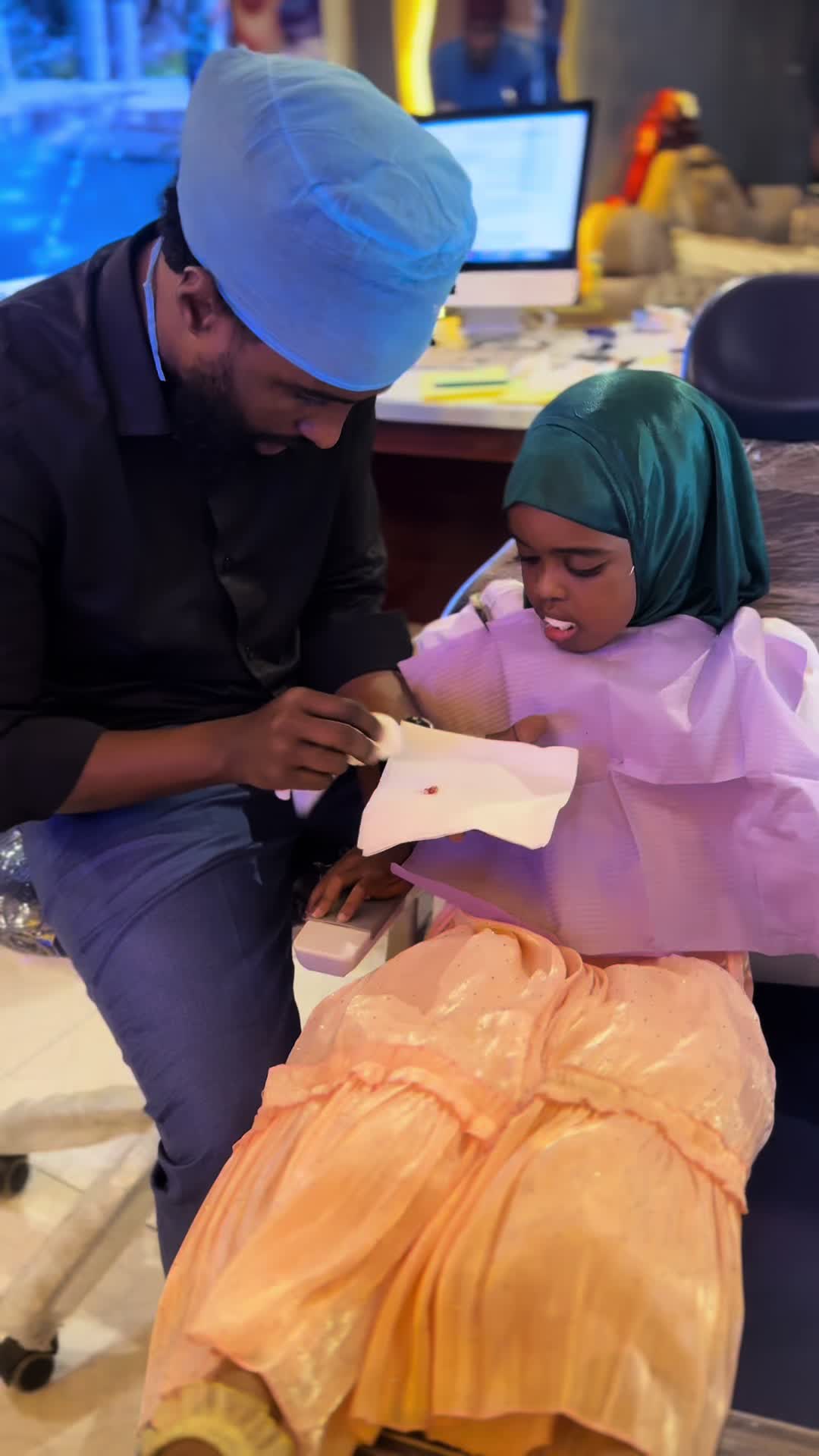 @DR.Mohani Said🇸🇴🦷🇲🇾