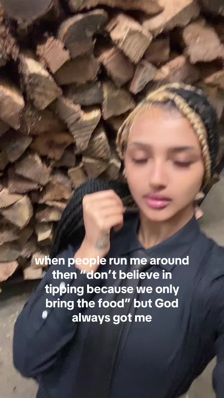 @insta:leya2fire