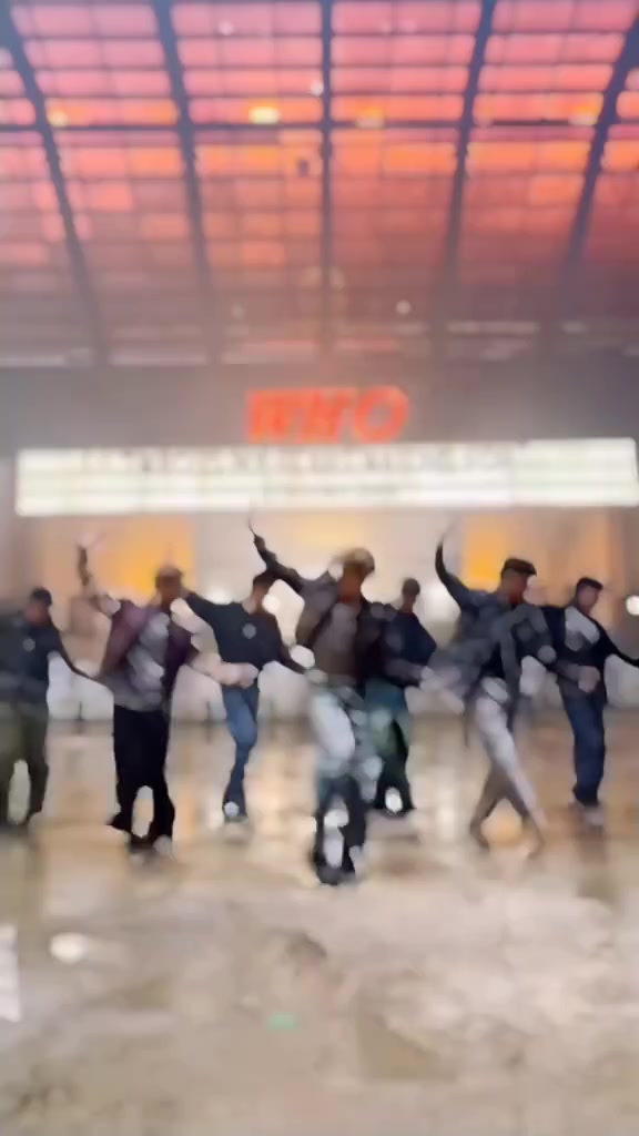@Юлия@