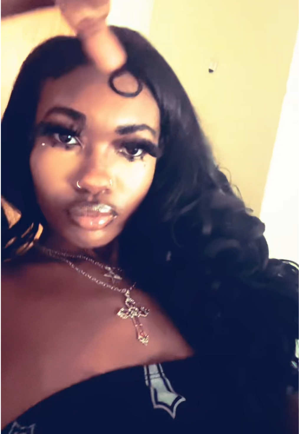 @Yourlocalbaddie
