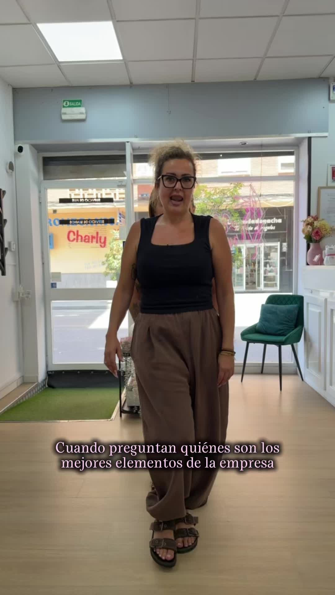 @ANG&Eacute;LICA CORRALES 💅🏼