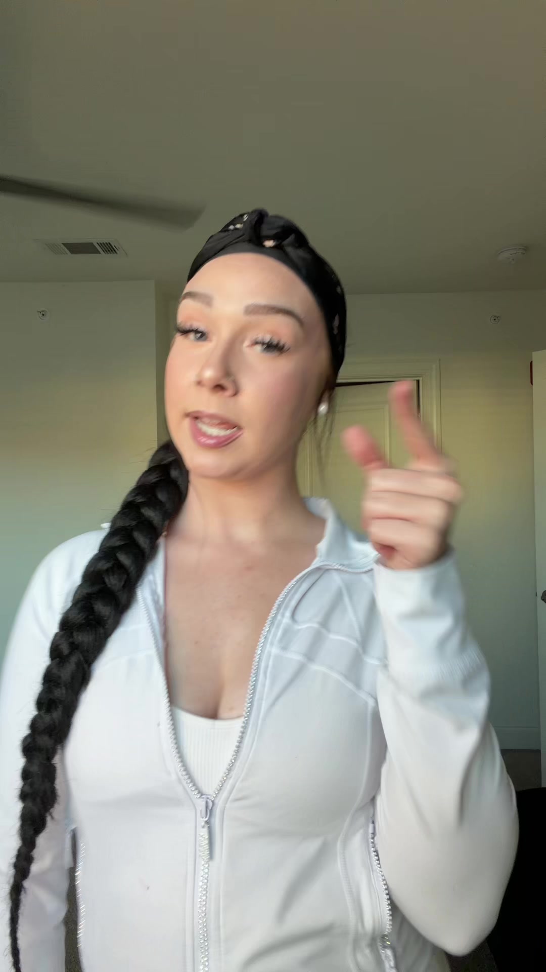 @kayyy