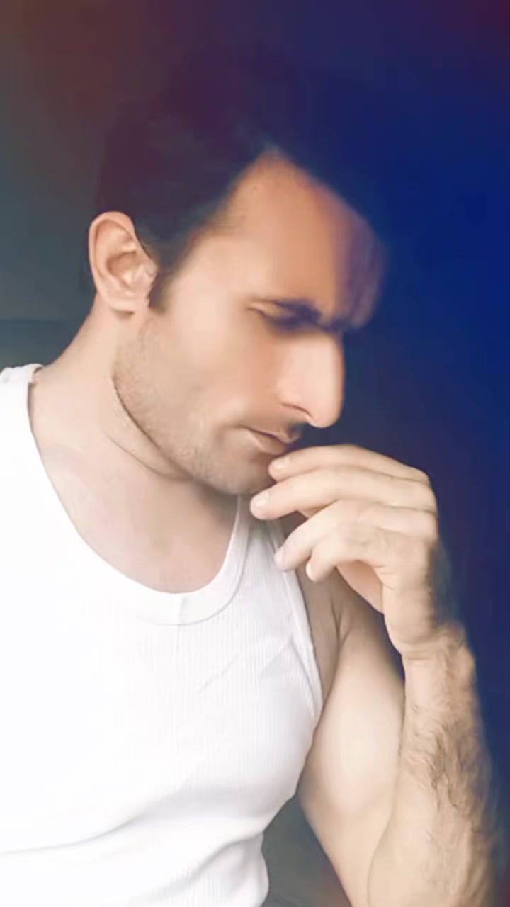 @FuzaanKhan.official