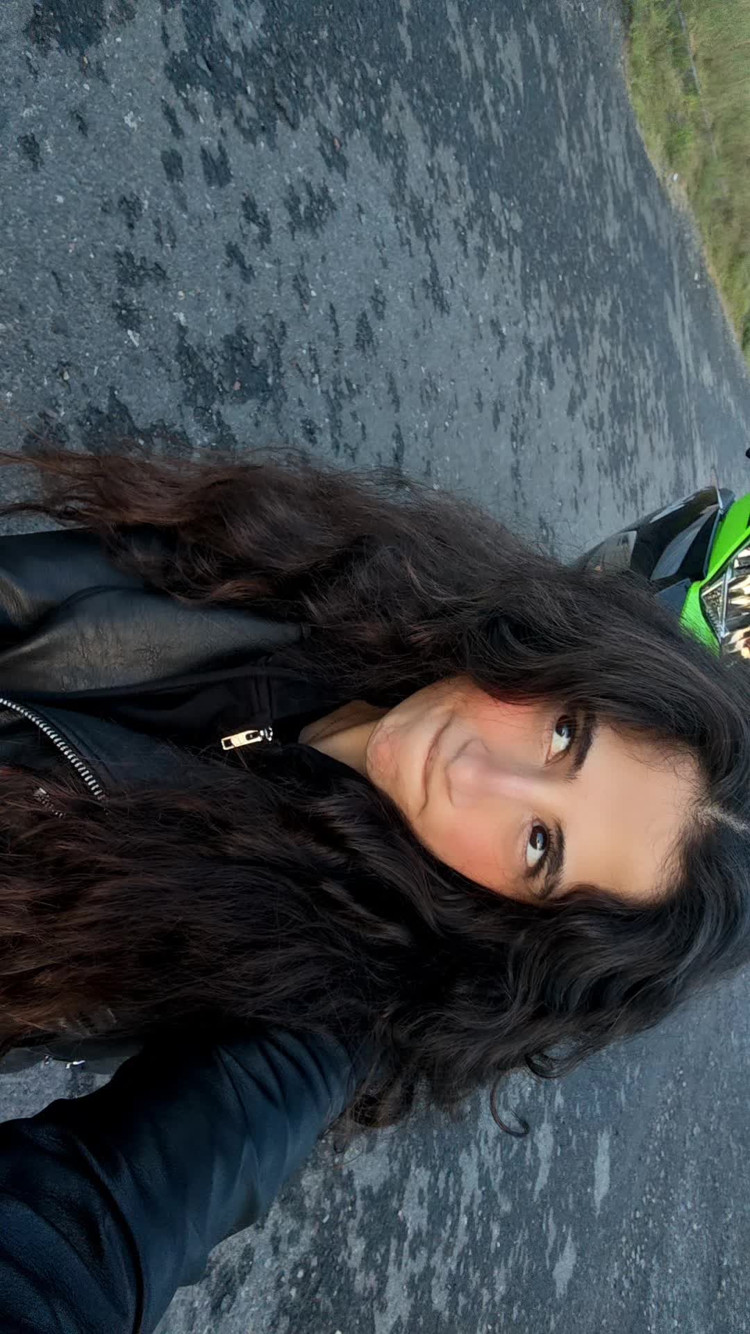 @Minty 🤍🏍️Twitch