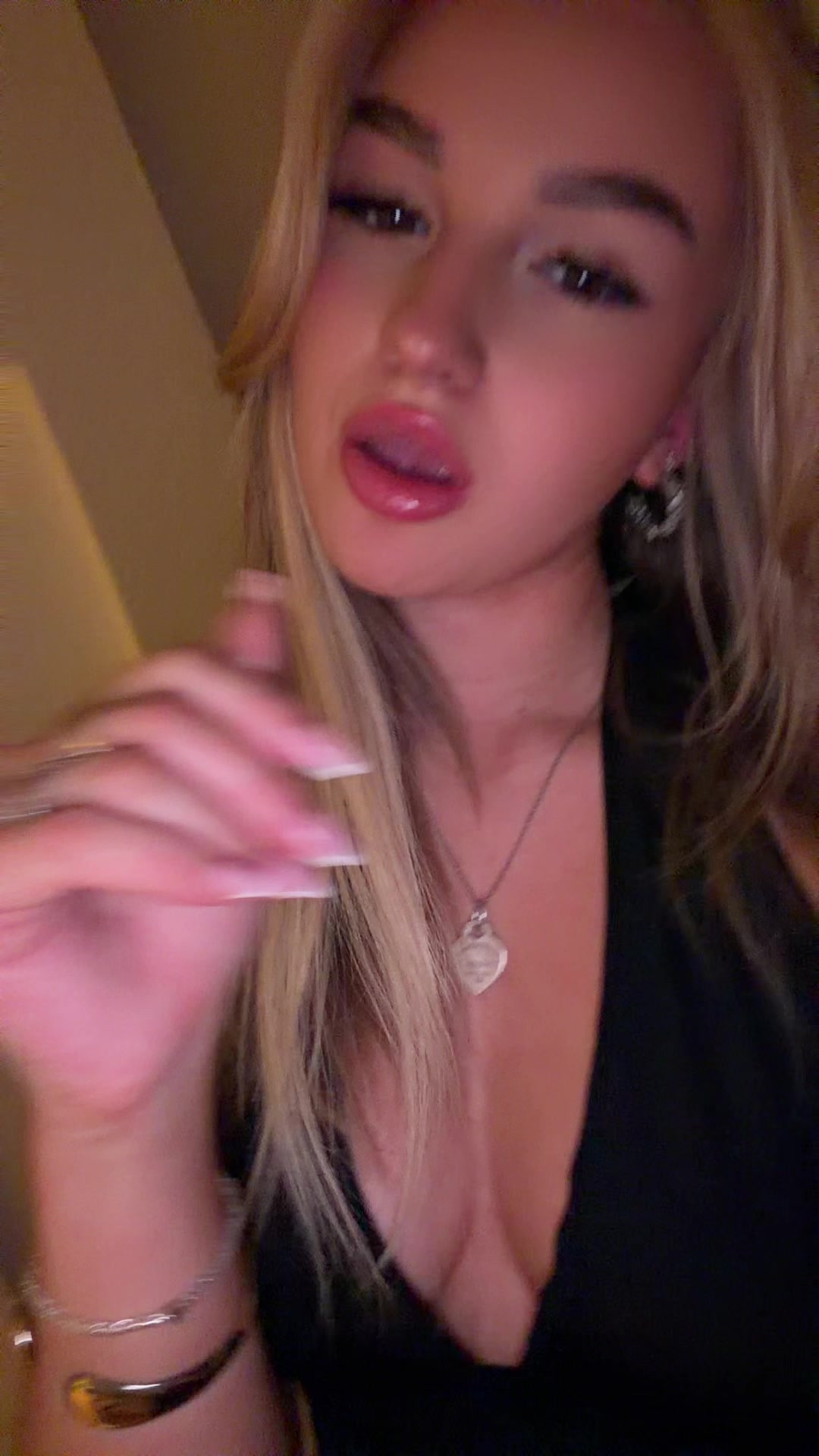 @sophiaelrt