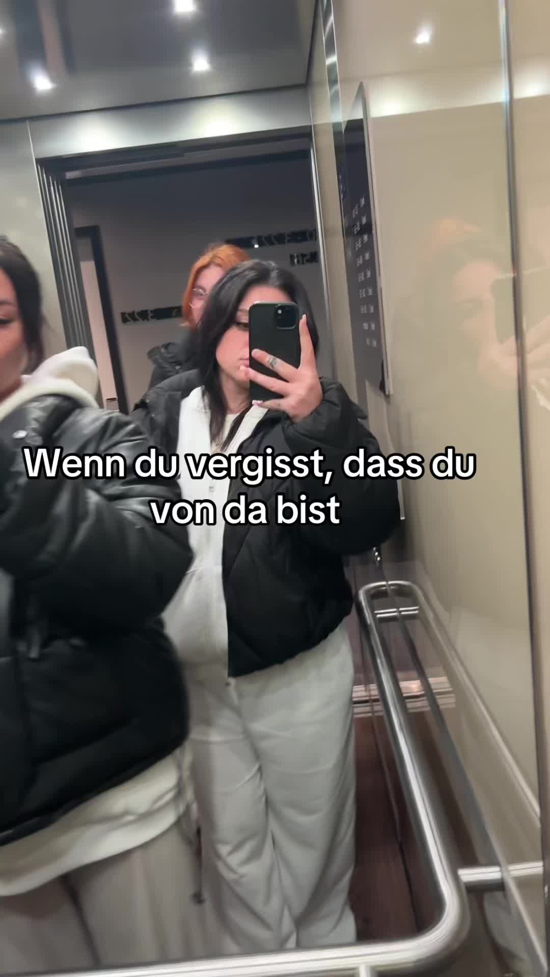 @Mina