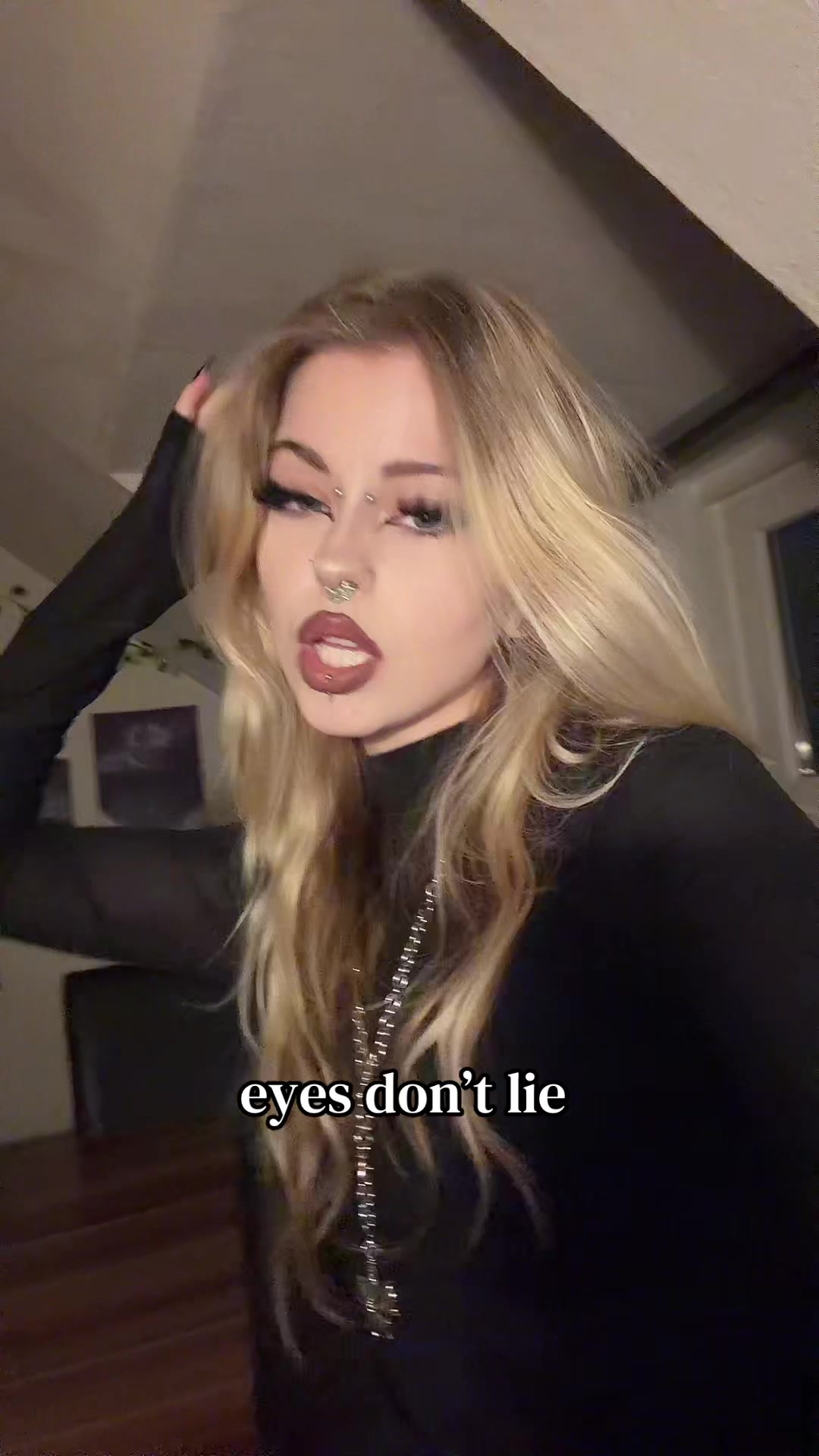 @𝓚𝓲𝓻𝓪 ☾