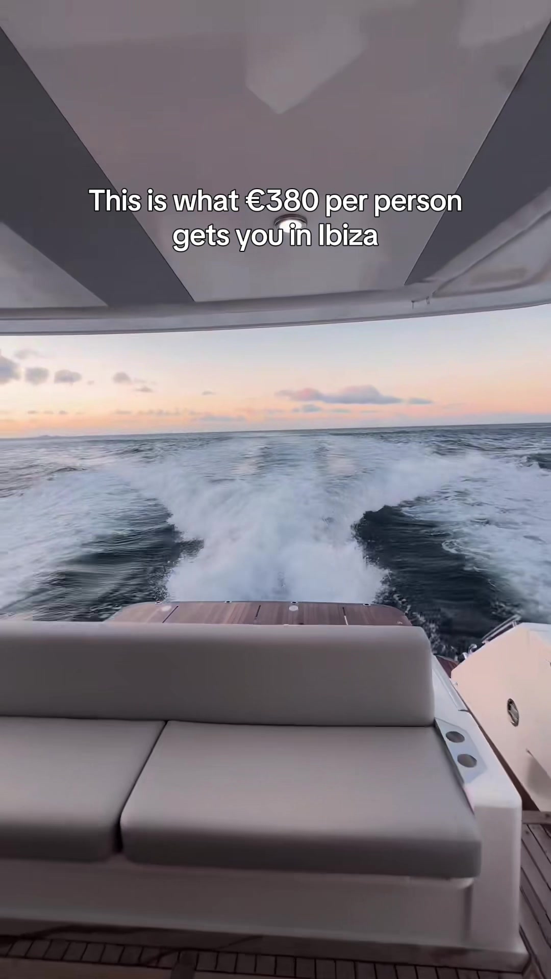 @extraibiza