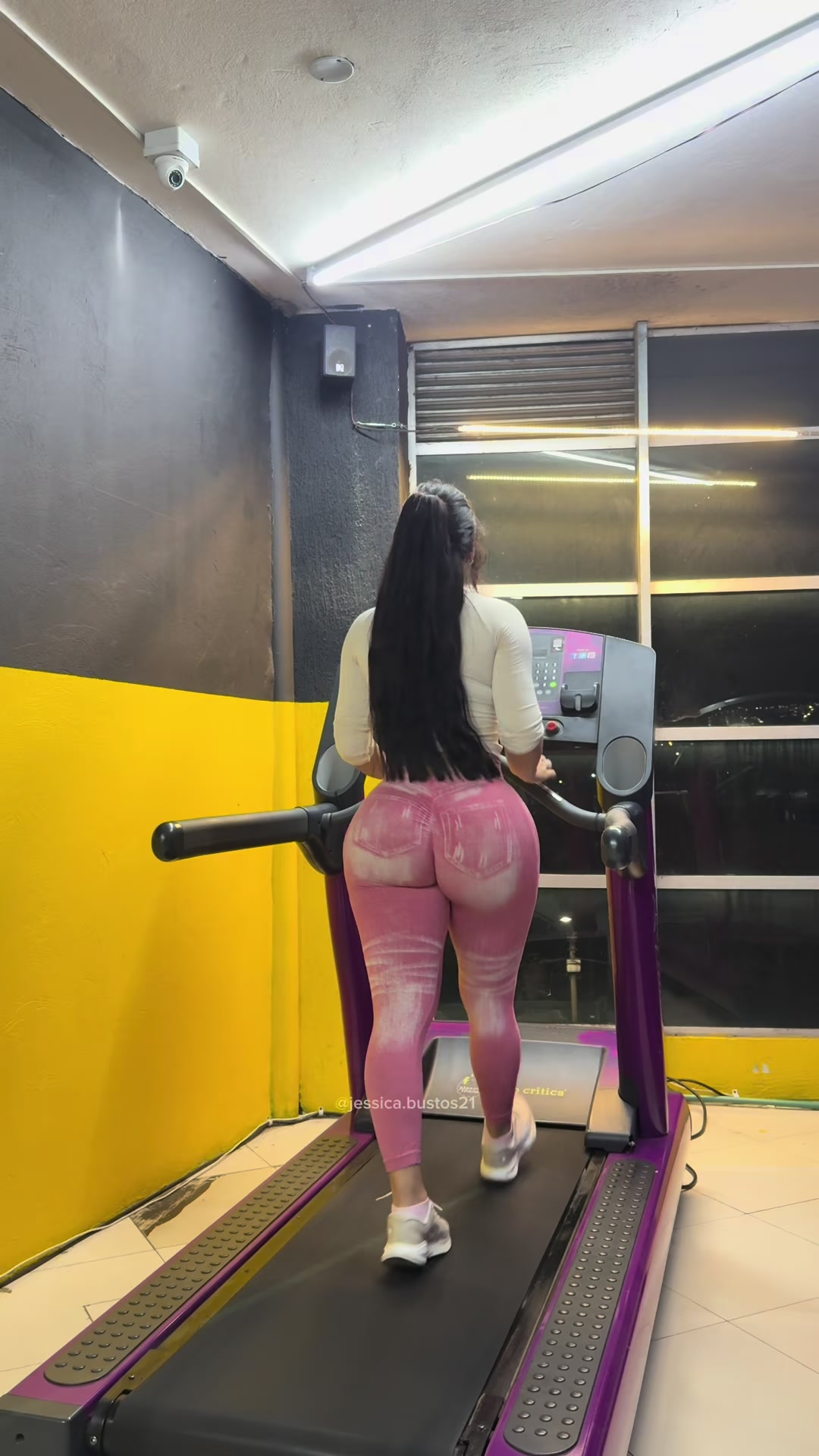 @Jessi bus
