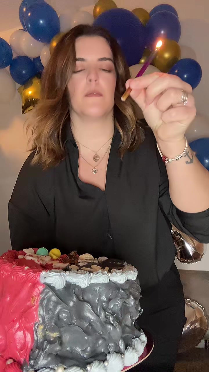 @Sabrina🧿