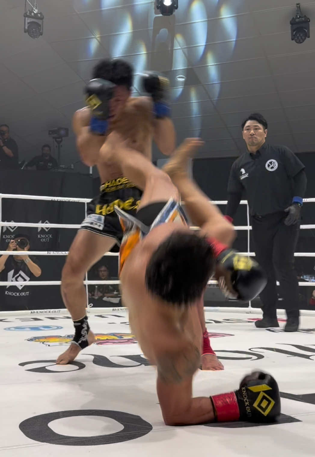 @KNOCK OUT（ノックアウト）公式