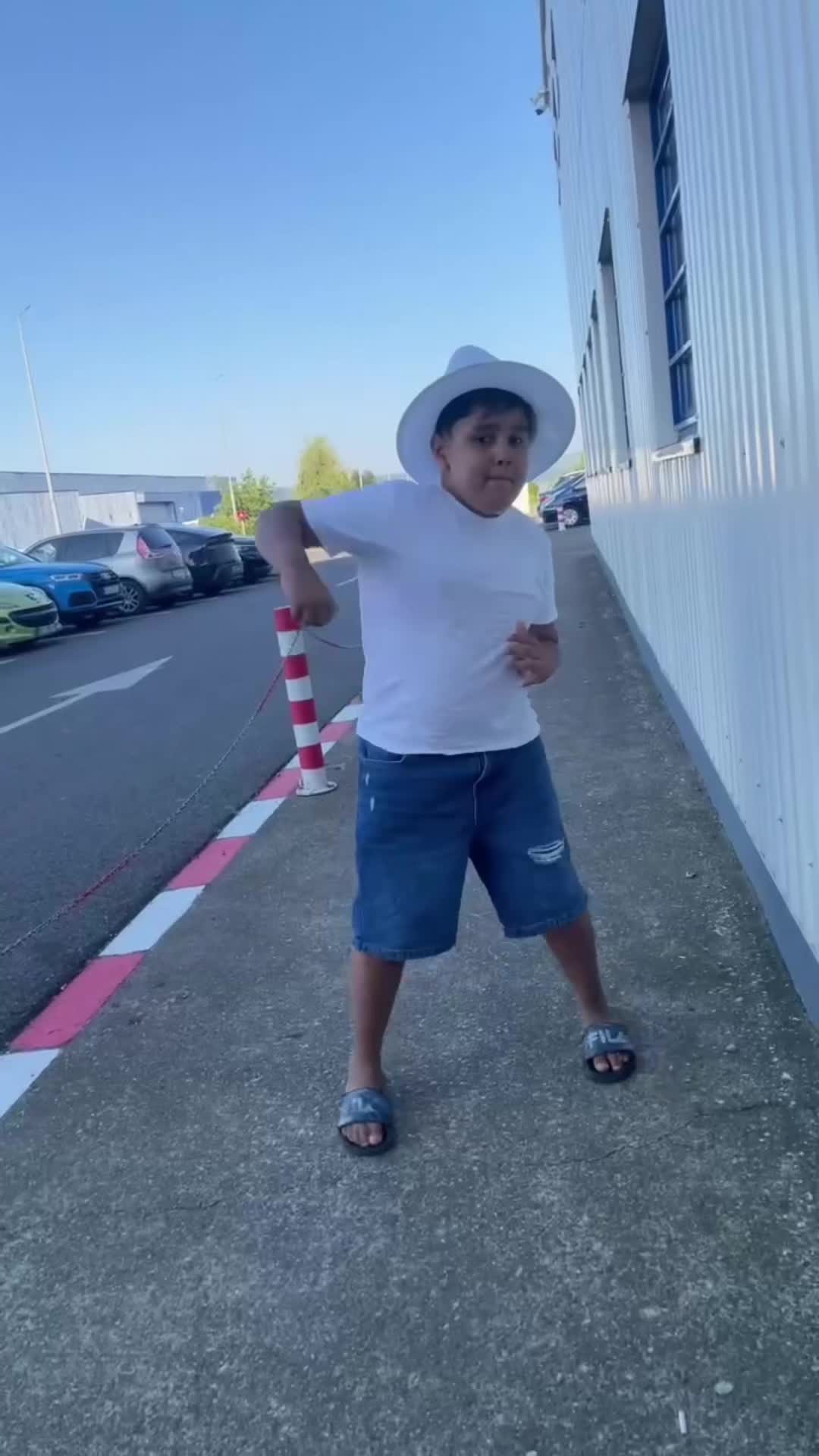@⚜️𝓥𝓪𝓵𝓮𝓷𝓽𝓲𝓷𝓪🖤