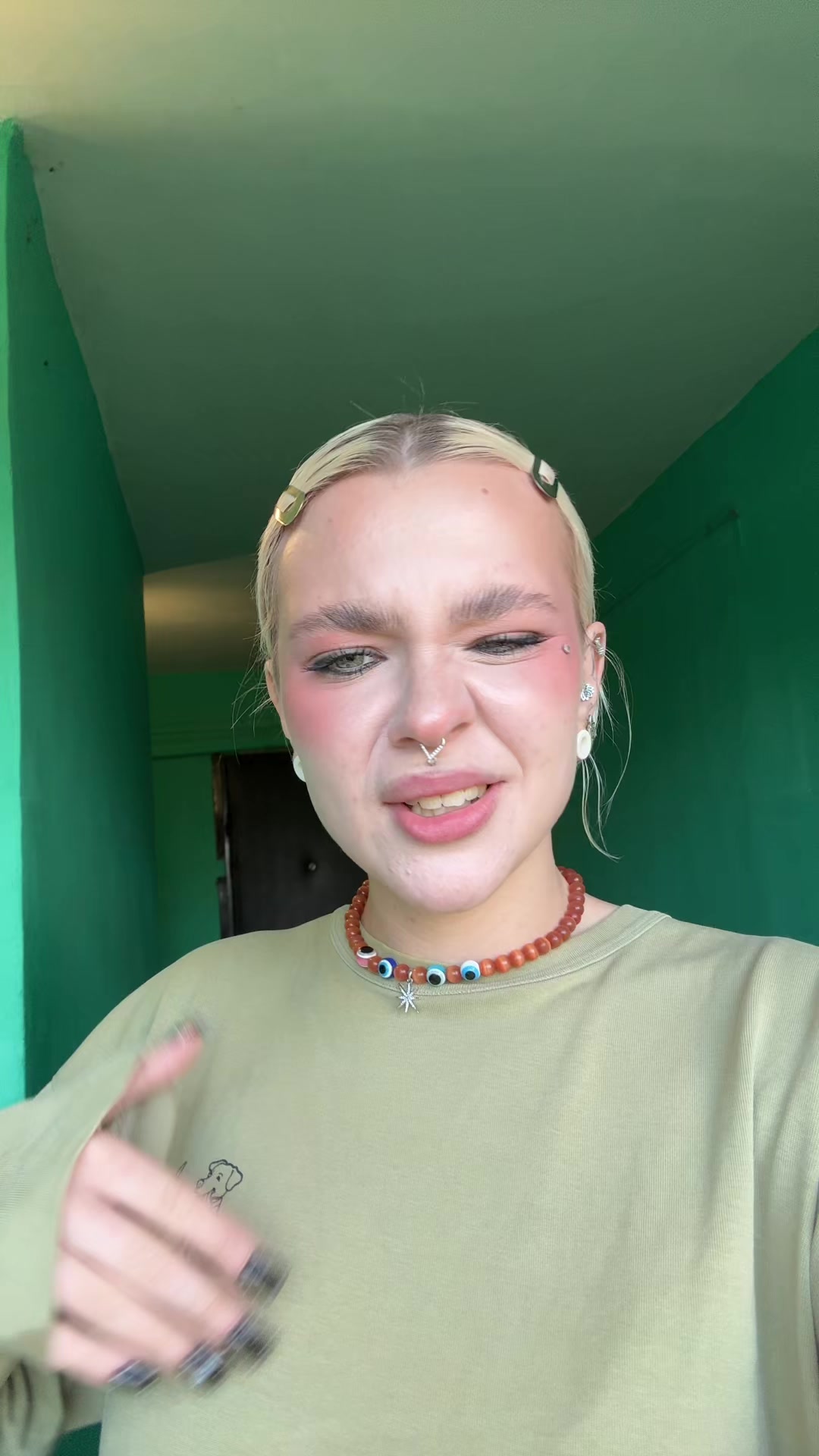 @Полина